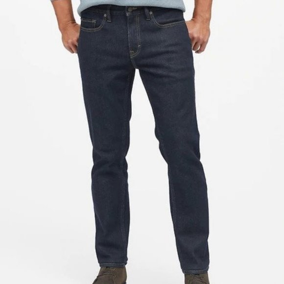 Banana Republic Other - Banana Republic Straight Legacy Jeans size 33/34 * +